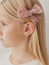 Load image into Gallery viewer, Tulip Paloma Hair Clip
