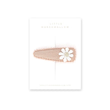 Load image into Gallery viewer, Daisy Clip
