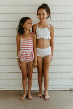 Load image into Gallery viewer, Vintage Flowers Bikini
