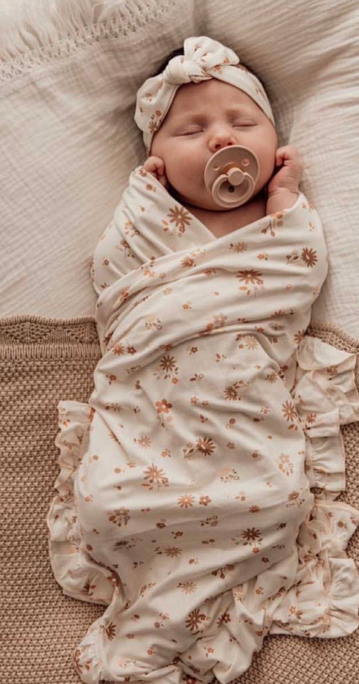 Flora Bamboo Swaddle