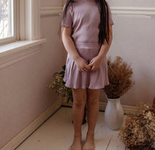 Load image into Gallery viewer, Lilac Ruffle Hem Top
