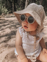 Load image into Gallery viewer, Stone Round Sunglasses
