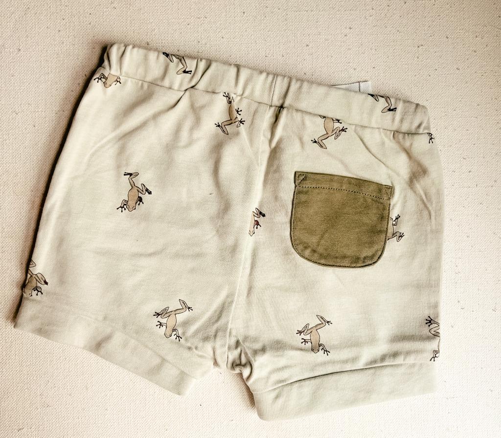 Frogs Shorts