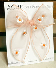 Load image into Gallery viewer, Fleur Peach Daisy Bow
