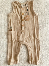 Load image into Gallery viewer, Carrots Romper
